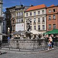 Moje miasto Poznań - Stary Rynek, widziany podczas południowego spaceru. Fontanna Prozerpiny przed Ratuszem.