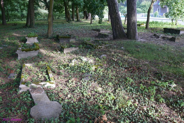 Snopki - cmentarz wiejski #Snopki #MazurskieCmentarze