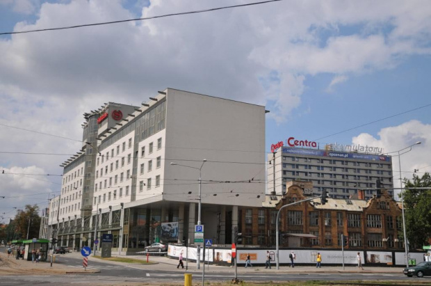 Poznań - widok na nowy hotel Sharaton