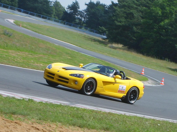 Viper SRT10