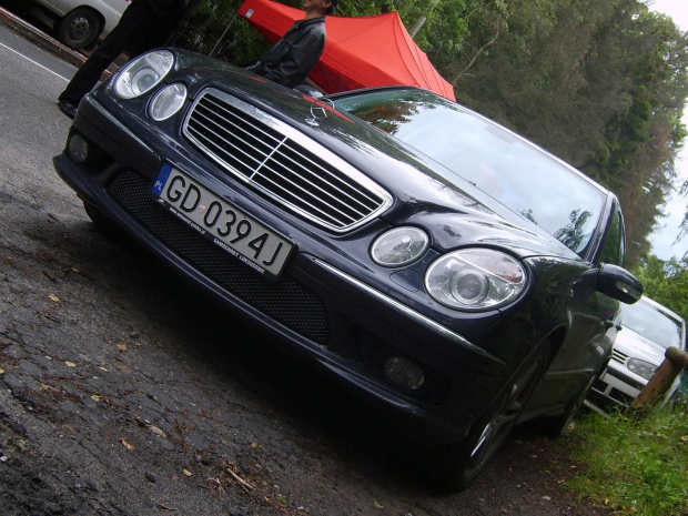 W211 E 55 AMG