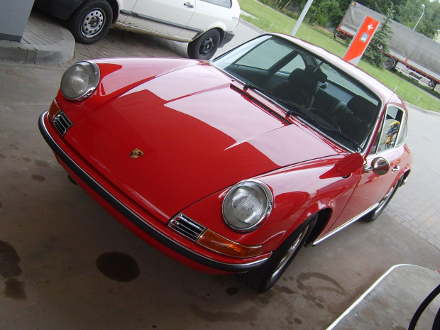 911T