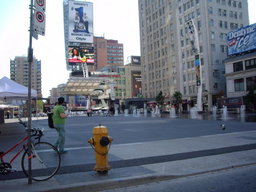 moje miasto Toronto
1 wrzesnia 2008 #MojeMiasto #miasto #ulice #wiezowce #Toronto #Canada #Kanada #lato