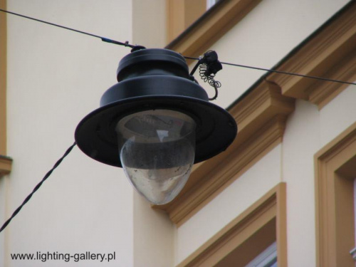 Latarnia sodowa typu Albany firmy Schréder #Albany #lampa #latarnia #sodowa