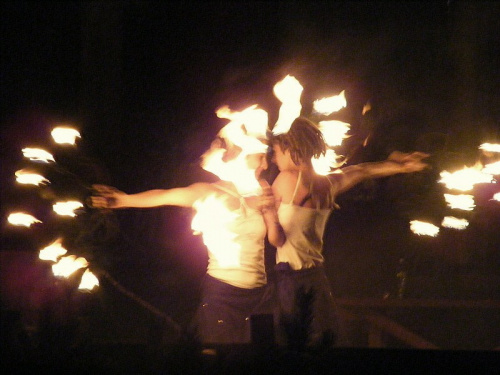 tańczące z ogniem.. #TaniecZOgniem #taniec #ogien