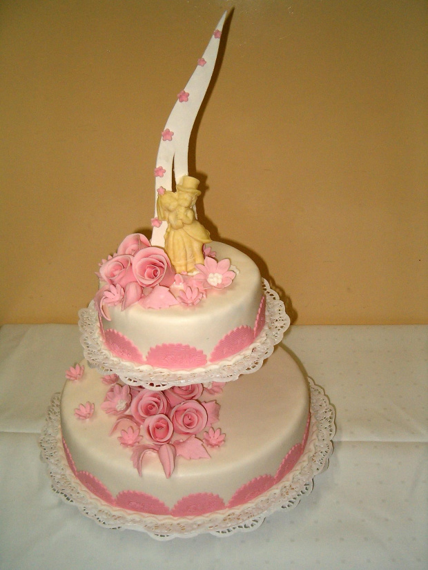 Biało -różowy #tort #wesele #impreza