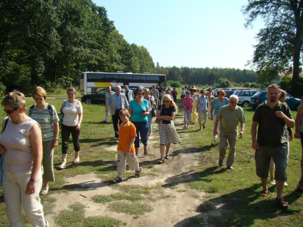 10:50 - jesteśmy w Pustelni Złotego Lasu w Rytwianach #Pttk