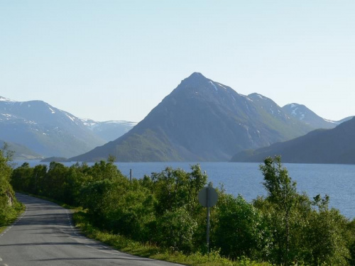Góry nad fiordem. #góry #Norwegia