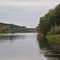 Warta kilka kilometrów przed Poznaniem w miejscowości Puszczykowo