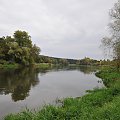 Warta kilka kilometrów przed Poznaniem w miejscowości Puszczykowo