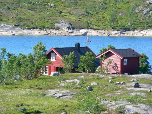Przed granicą szwedzką, domki nad wodą.