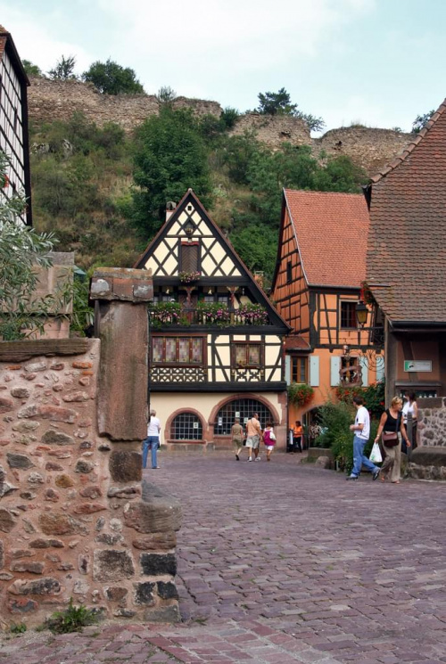 #alzacja #colmar #francja #kaysersberg #PruskiMur #NicjeArchitektura #iluminacja