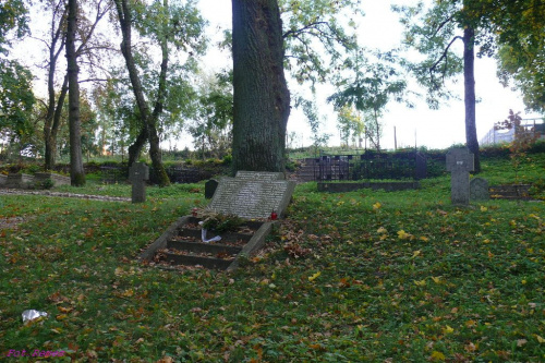 #BiałaPiska