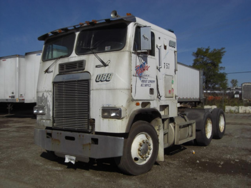 Freightliner FLB