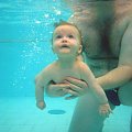 Majka pod wodą #majka #PodWodą #basen