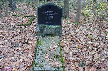 Ogródek - cmentarz wiejski #Ogródek