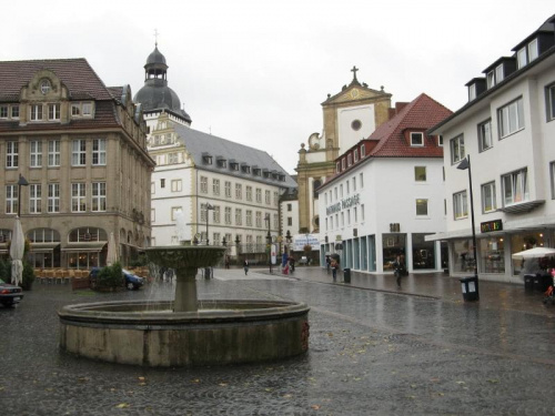 Paderborn-Widok z placu pod
ratuszem