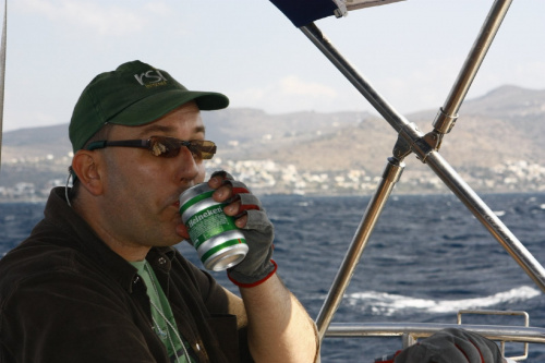 Grecja w październiku, pierwsze piwo. #grecja #żeglarstwo #piwo #agrest