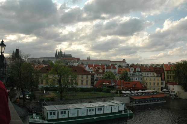 PRAGA