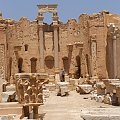 Leptis Magna - Bazylika Severiana. Wybudowana jako judaistyczna przekształcona w VI w n.e. na kościół