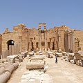 Leptis Magna - Bazylika Severiana. Wybudowana jako judaistyczna przekształcona w VI w n.e. na kościół