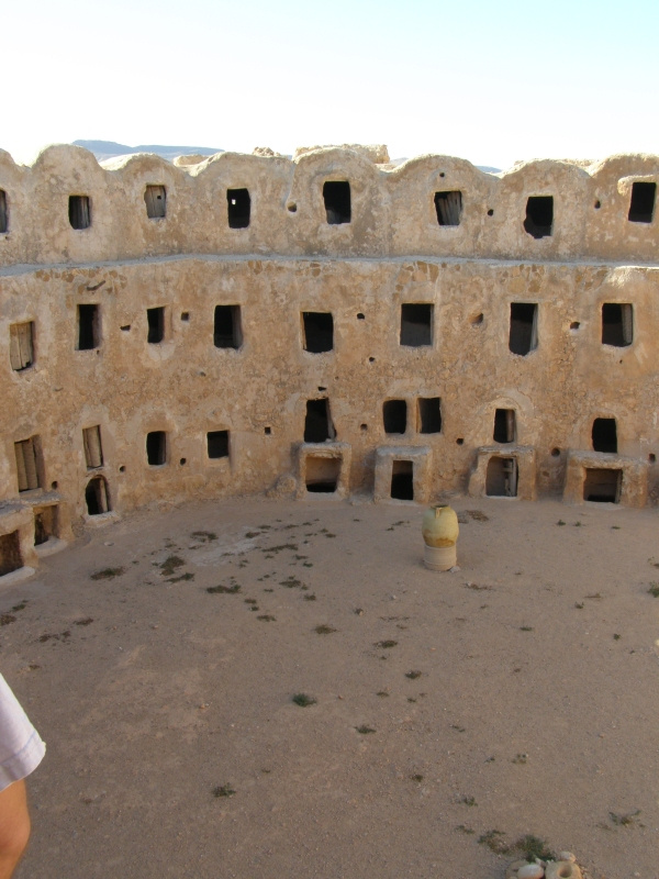 Qasr El-Haj - Spichlerz obronny z XII w n.e.