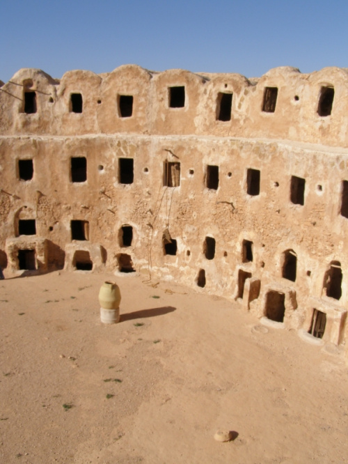 Qasr El-Haj - Spichlerz obronny z XII w n.e.