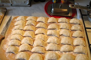 zapraszam na obiad ... z kapustą i grzybami ... #jedzenie #pierogi #potrawy #WDomu