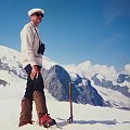 29.07.1994, Cima de Jazzi (3804 m.). W tyle grań od Monte Rosa do Breithornu.
Cima de Jazzi (3804).
Behind the risge from Monte Rosa to Breithorn. #CimaDeJazzi #Alpy #ludzie #Switzerland