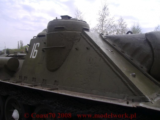 SU-100 by Coast70 muzeum Bielgorod