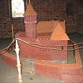 makietka zamku krzyżackiego w Toruniu