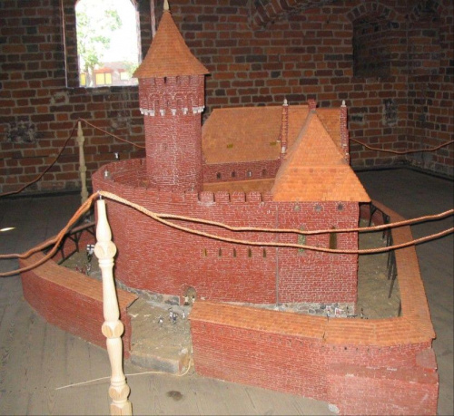 makietka zamku krzyżackiego w Toruniu