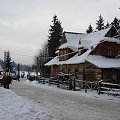 Uroki zimy w Dolinie Strążyskiej w Tatrach