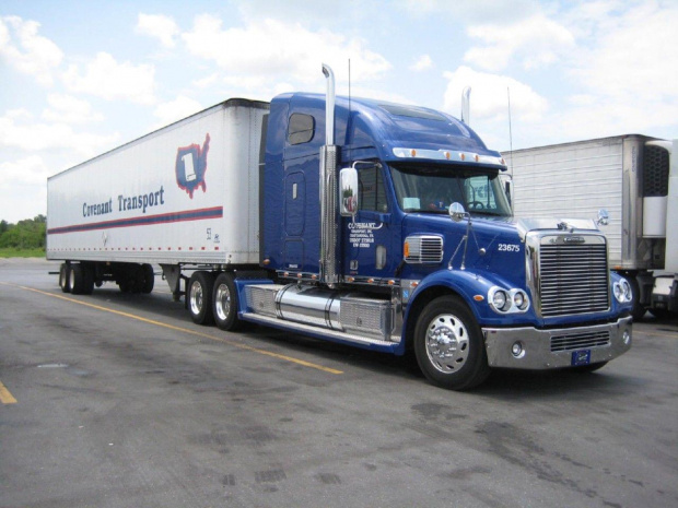 Freightliner Coronado