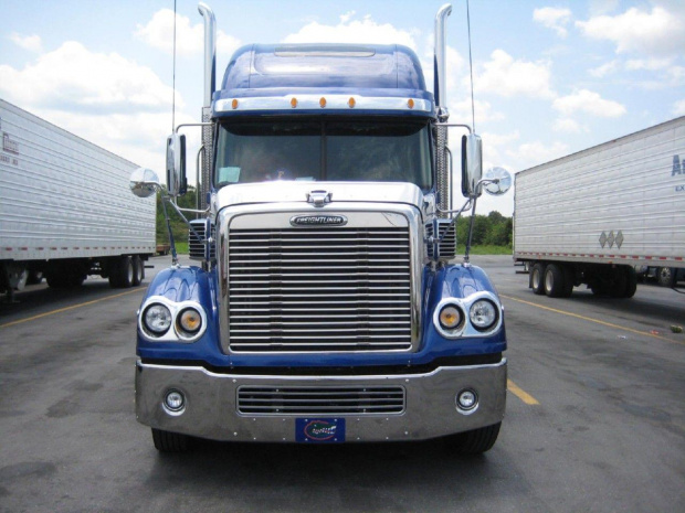 Freightliner Coronado