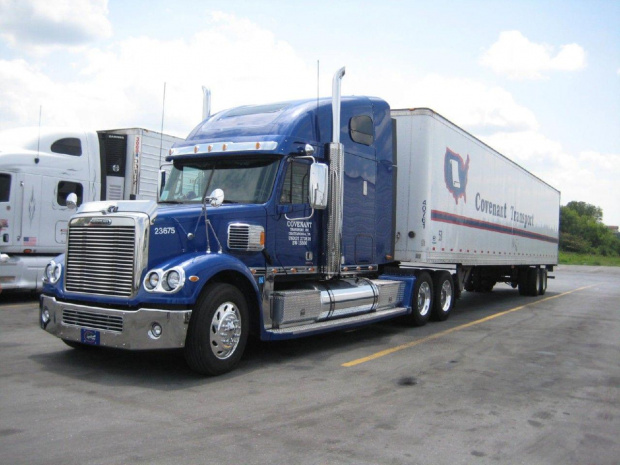 Freightliner Coronado