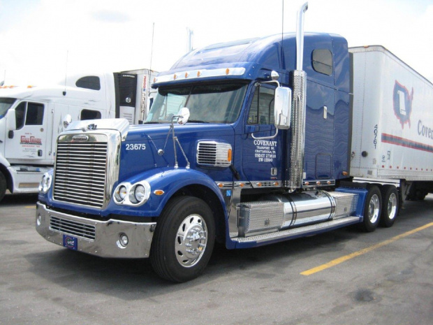 Freightliner Coronado