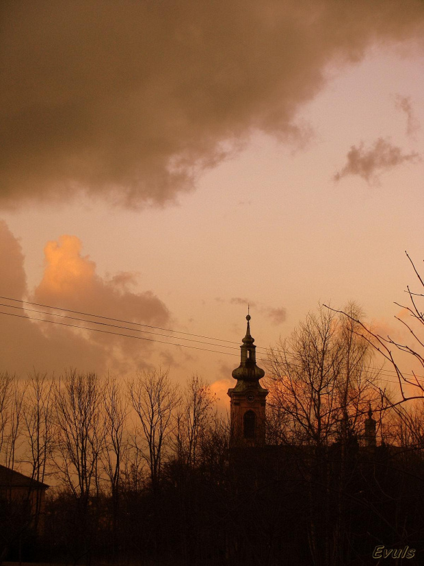 Czechowice-Dziedzice parafia św.Katarzyny z oddali #chmury #kościół #niebo #widok #wieża