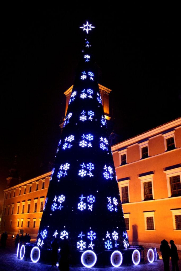 ...kolejna propozycja tej samej choinki...