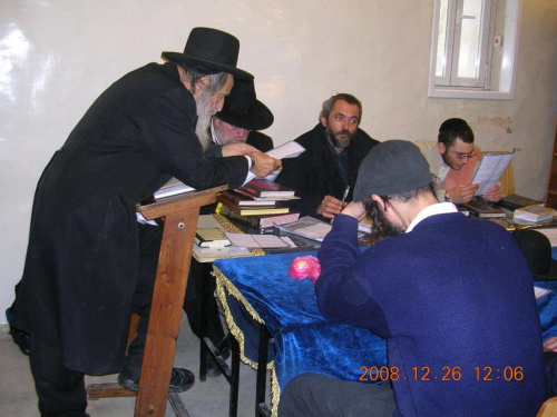 Żydzi w synagodze