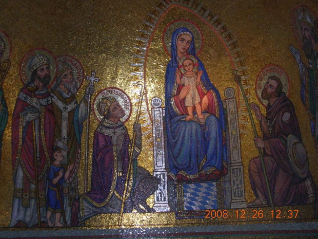 Mozaiki w kościele