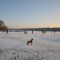 Niedzielny spacer nad zamarznięte jezioro Rusałka