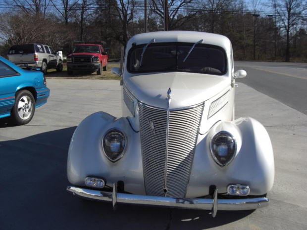 37' Ford