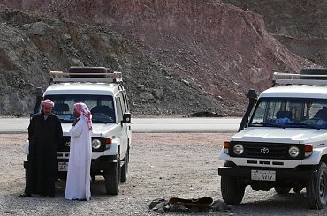 #pustynia #egzotyka #wielbłądy #morze