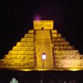 pokaz dźwieku i światła w Chichen Itza