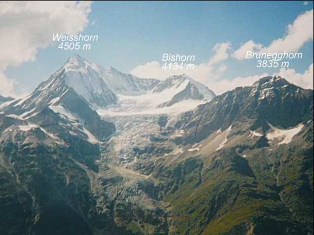 16.08.2000, Widok z biwaku.
View from bivouac. #Alpy #Szwajcaria #Weisshorn