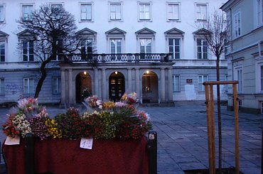 spacer po Krakowskim Przedmieściu, Nowym Świecie, ot Warszawa w pigułce #SpacerPoKrakowskimPrzedmieściu #NowymŚwiecie #OtWarszawaWPigułce