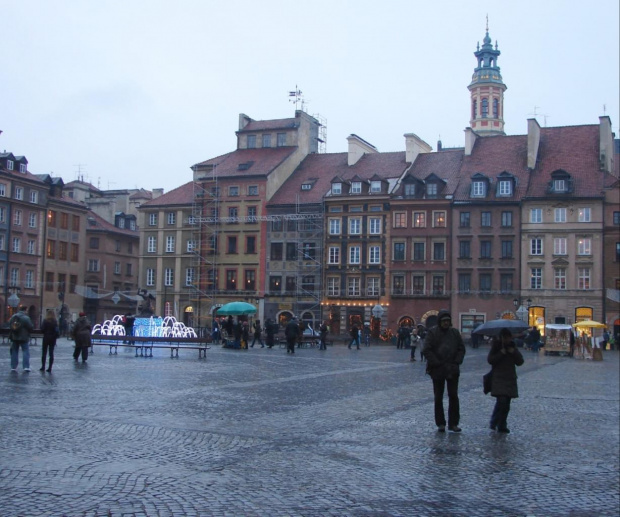 spacer po Krakowskim Przedmieściu, Nowym Świecie, ot Warszawa w pigułce #SpacerPoKrakowskimPrzedmieściu #NowymŚwiecie #OtWarszawaWPigułce