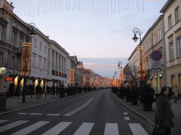 spacer po Krakowskim Przedmieściu, Nowym Świecie, ot Warszawa w pigułce #SpacerPoKrakowskimPrzedmieściu #NowymŚwiecie #OtWarszawaWPigułce