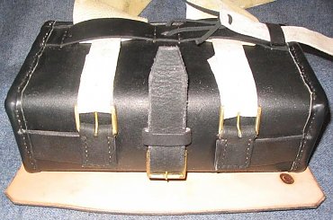 #rękodzieło #HandMade #rekonstrukcja #replika #kopia #ładownica #pas #pasy #guziki #guzik #czako #kapelusz #kokarda